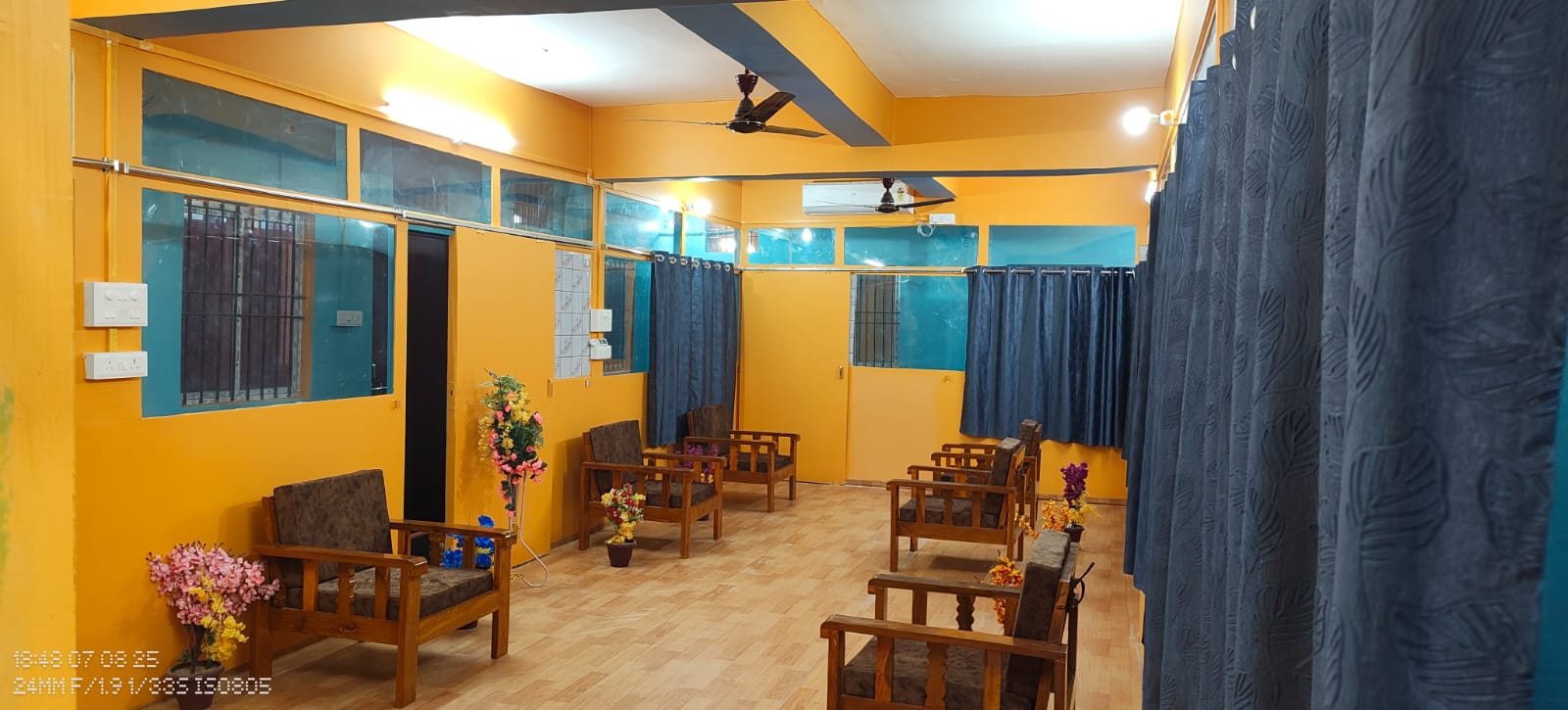 Lobby Seating Area